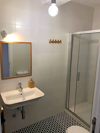 Triple Room with Shared Bathroom