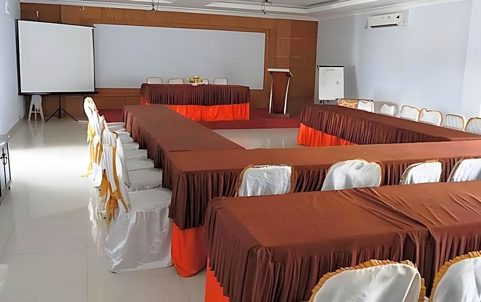 RedDoorz Syariah near RS Yos Sudarso Padang