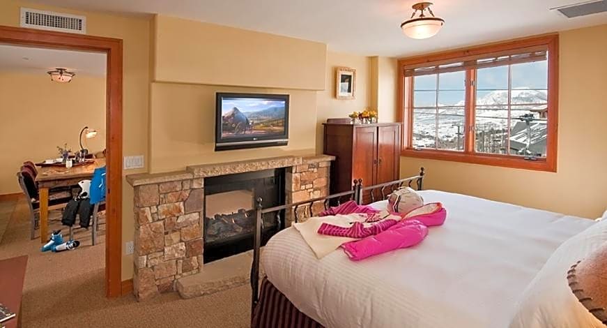 Inn at Lost Creek