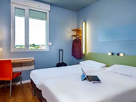 Twin Room with Two Twin Beds
