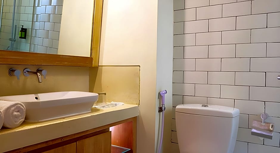 FRii Bali Echo Beach Hotel