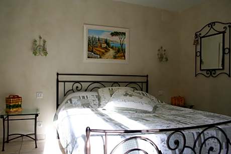 Double Room with Pool View