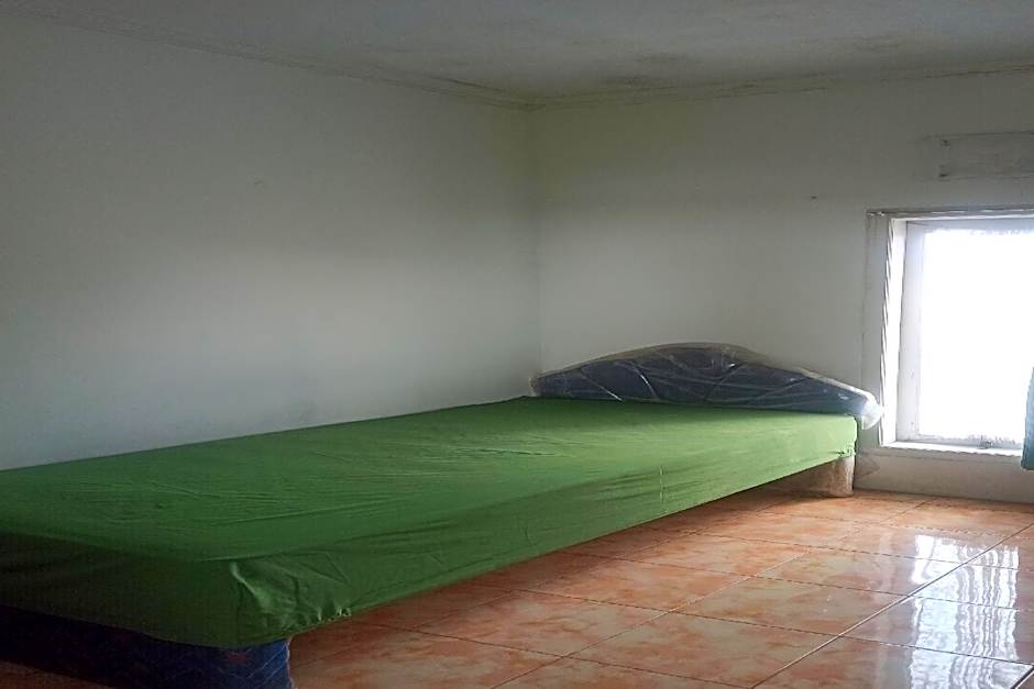 OYO Life 91339 Pondok Kost Aulia Syariah