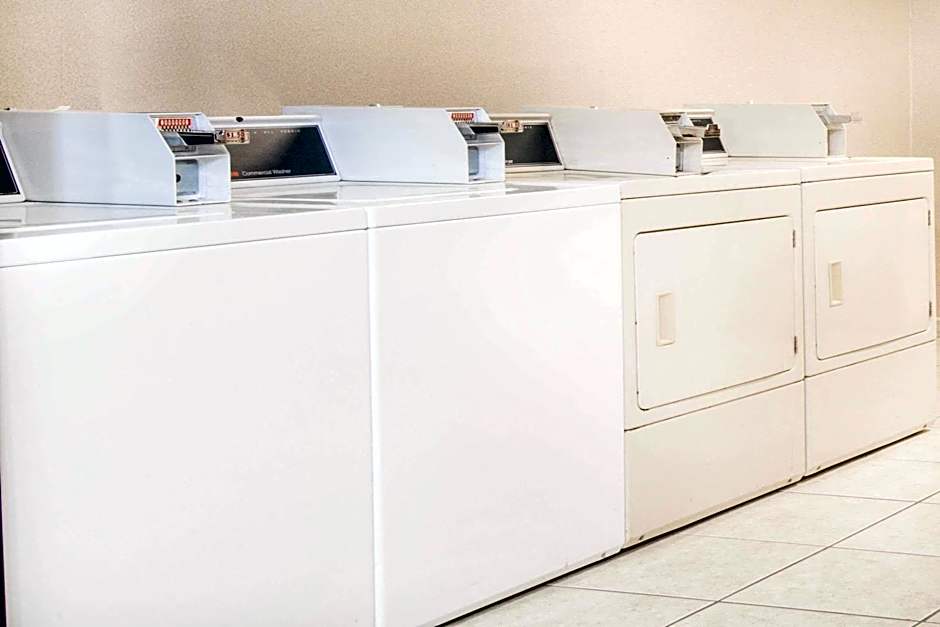 Ramada by Wyndham Enid