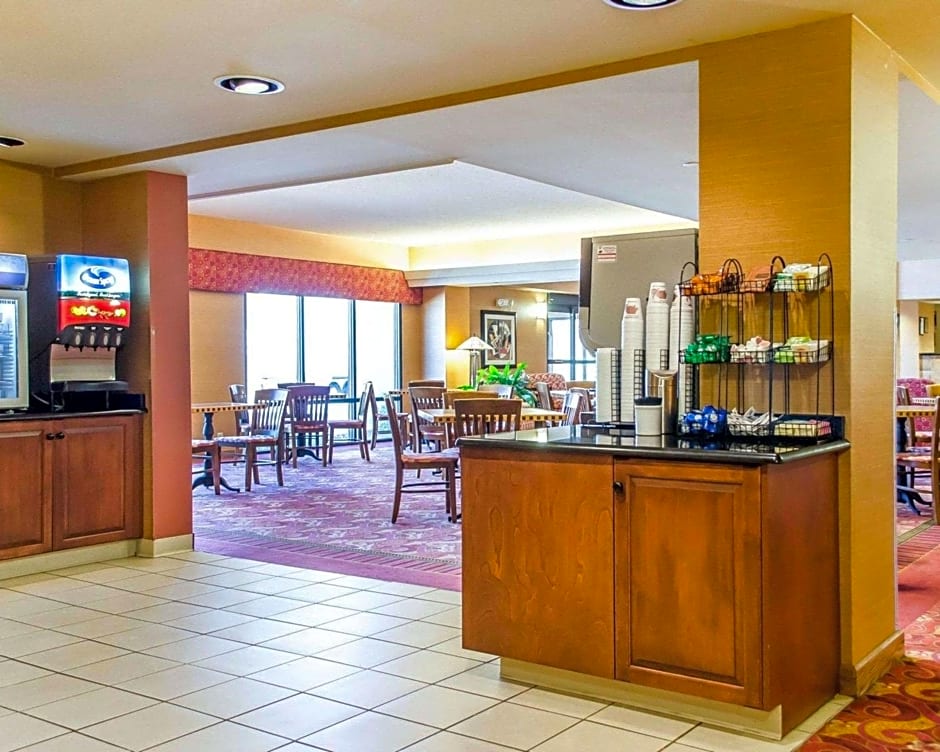 Comfort Inn & Suites York