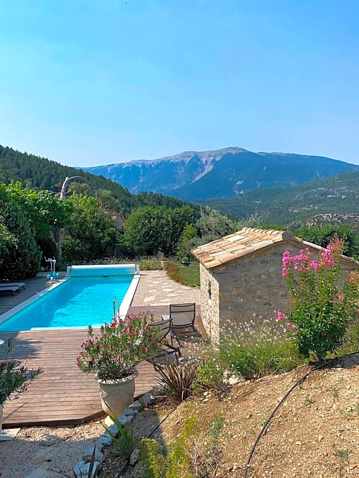 Chambre d'hôtes une fenêtre sur le Ventoux