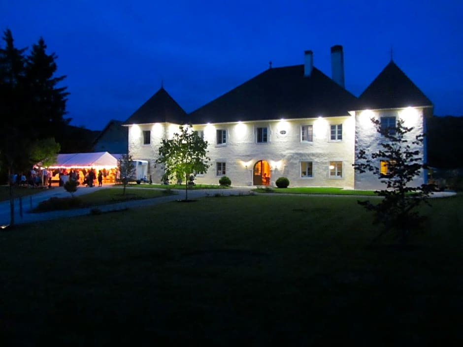 Le relais des deux tours