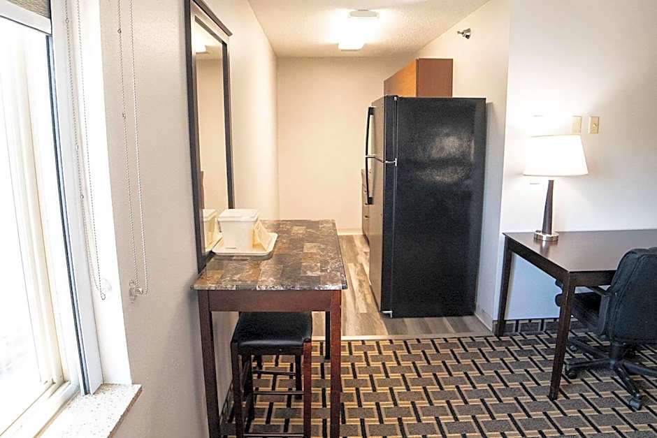 Quality Inn & Suites Watertown