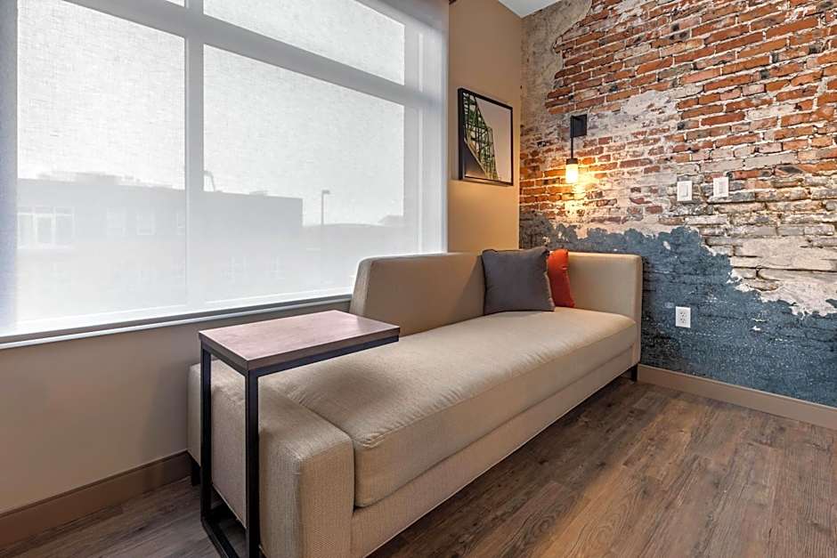 Cambria Hotel Omaha Downtown