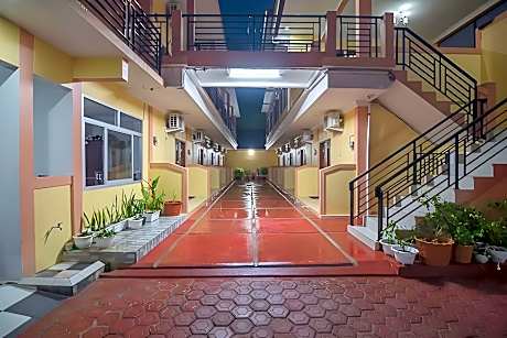 RedDoorz near RSUD Dr. Abdul Aziz