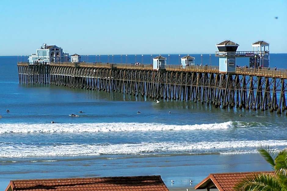 Harbor Inn & Suites Oceanside