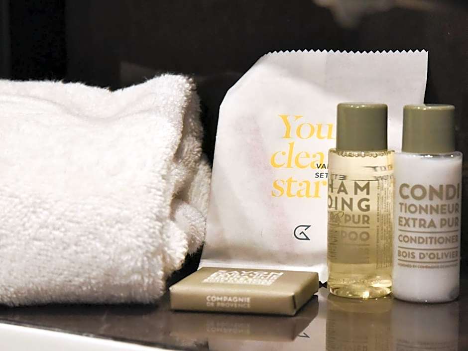 Golden Tulip Paris CDG Airport  Villepinte