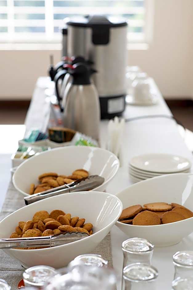 Glam Hotel Nairobi - Near Westgate Mall, Westlands