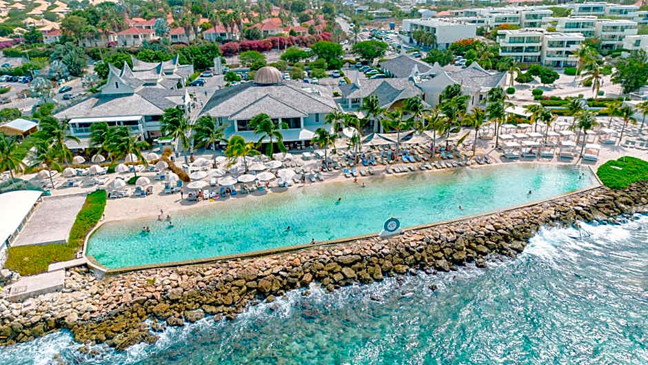 Papagayo Beach Hotel