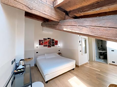 Double Attic Room (1 Adult)