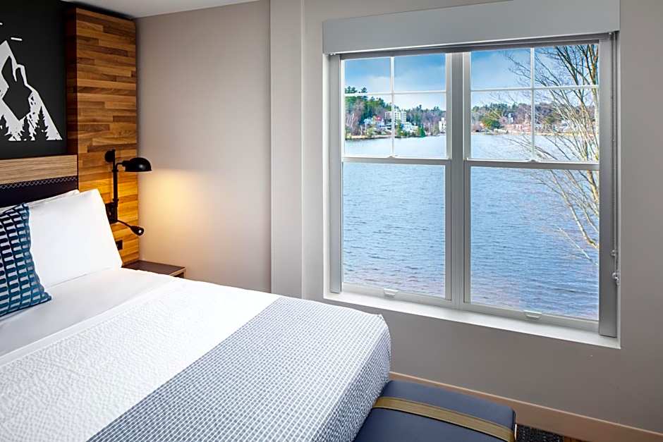 voco Saranac Lake NY - Waterfront by IHG