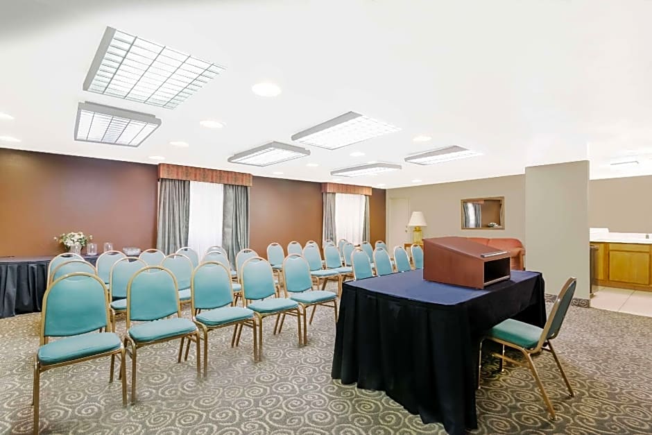 Ramada Lexington N Conf Center – Lexington, KY
