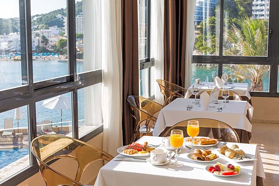 Palladium Hotel Cala Llonga - Adults Only