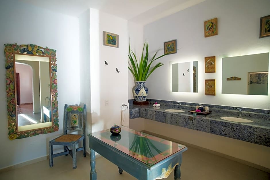 La Casa Que Canta