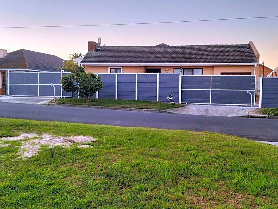 Step-by-Step Self-Catering and B&B