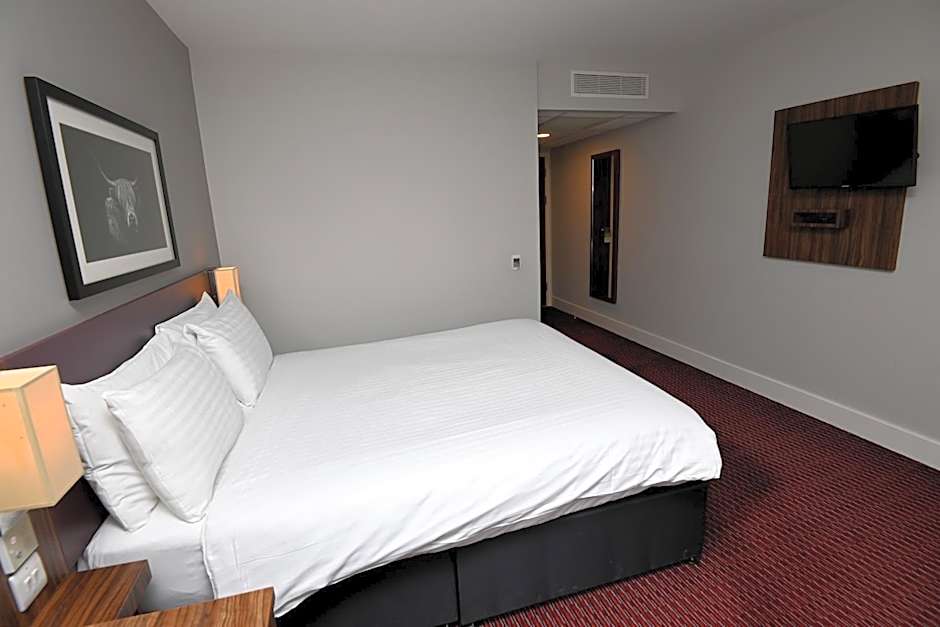 Pine Marten, Dunbar by Marston's Inns