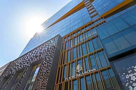 Four Seasons Hotel Montreal