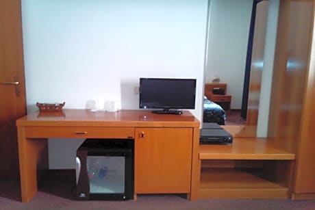 Double Single Use Room