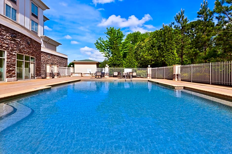 Holiday Inn Express Phenix City-Fort Benning, an IHG Hotel