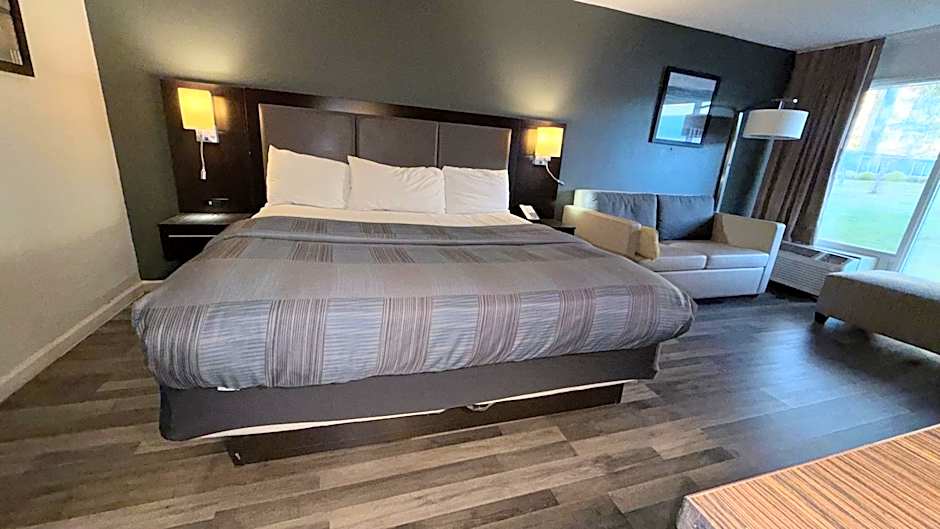 Wilkes-Barre Inn & Suites