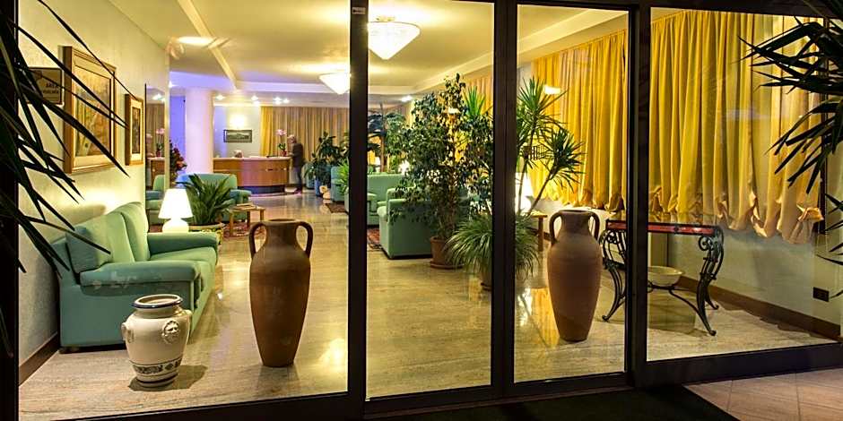 Hotel Torresi