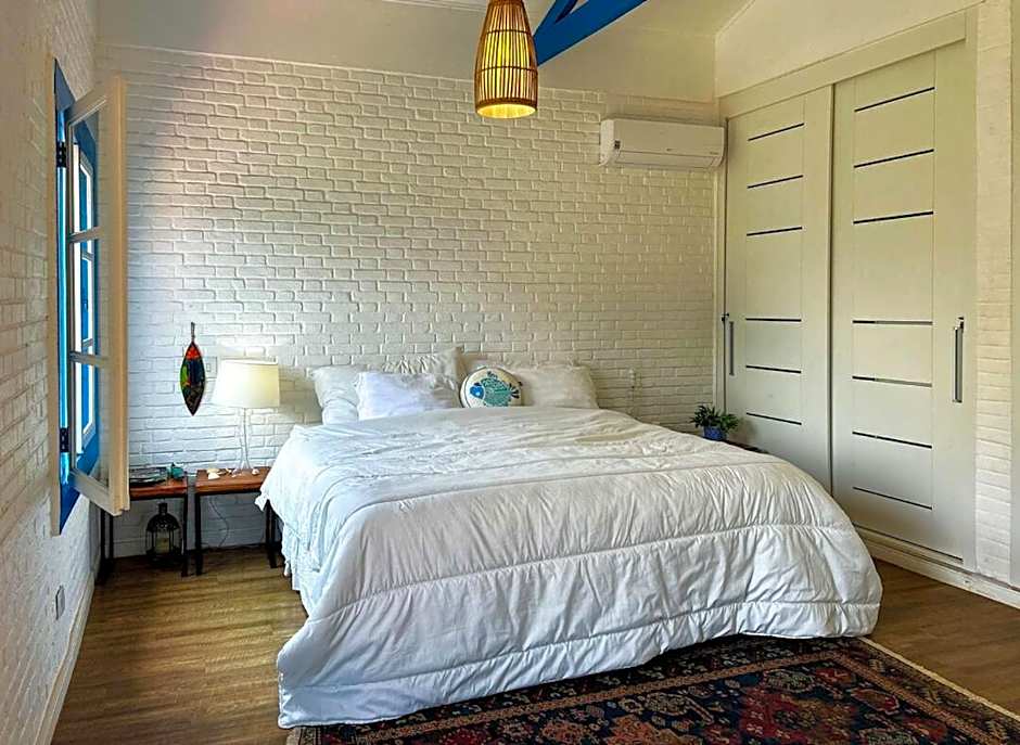 Casa prox a Praia de Santa Teresa, Ilhabela SP