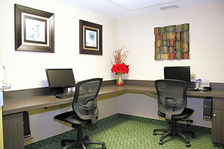 Candlewood Suites Harrisonburg, an IHG Hotel