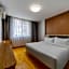 7 Days Inn Kangding Passenger Terminal