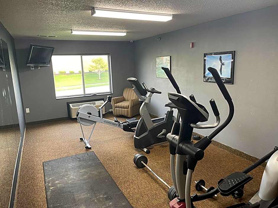 New Victorian Inn & Suites Lincoln