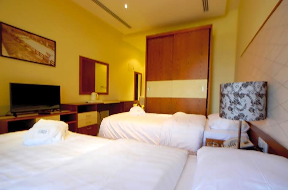 Public Security Hotel & Chalets