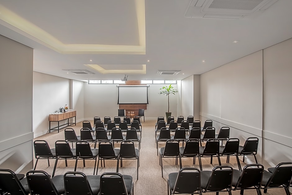 Intercity Curitiba Centro Civico