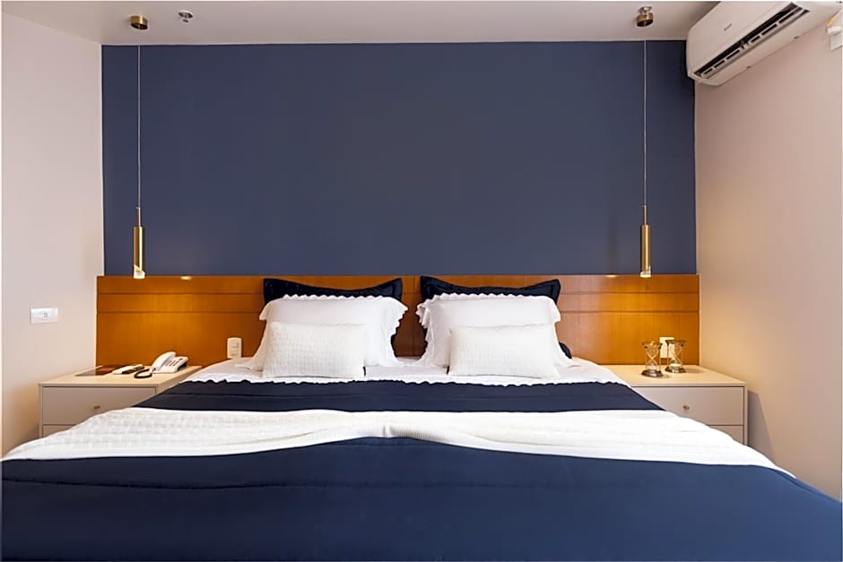 Royal Urban Macaé Hotel