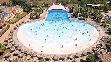 Aqualand Resort