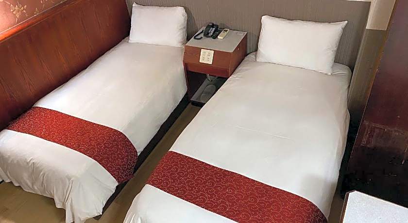 Gene Long Haiy Att Hotel