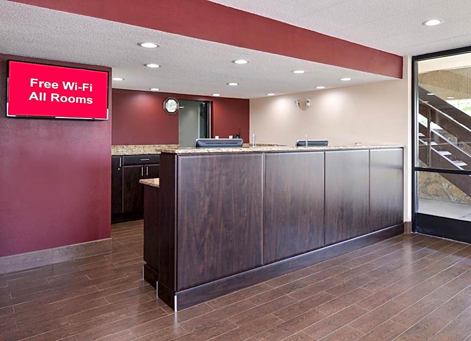 Red Roof Inn Champaign - University