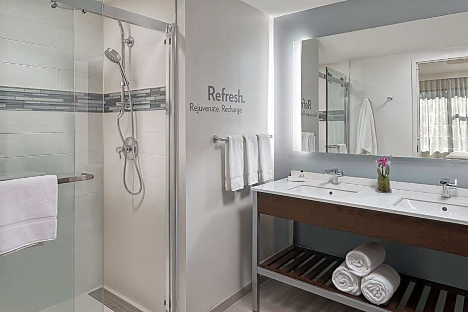 Even Hotels Alpharetta - Avalon Area By IHG