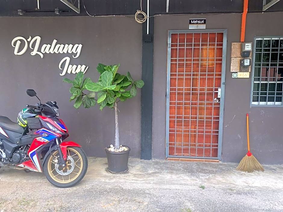 OYO 90910 Homestay D Lalang Inn