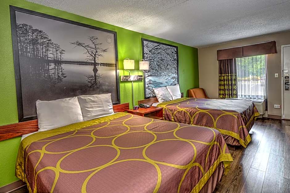 Super 8 by Wyndham Knoxville West/Farragut