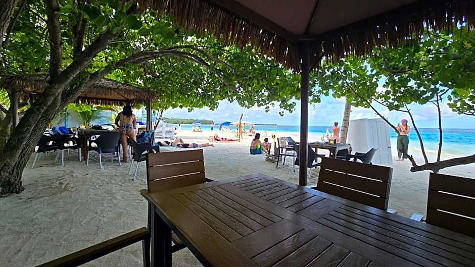Rashu Hiyaa Hotel Dhiffushi