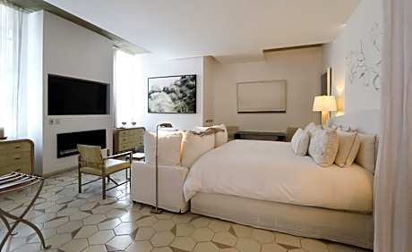 Signature Suite King