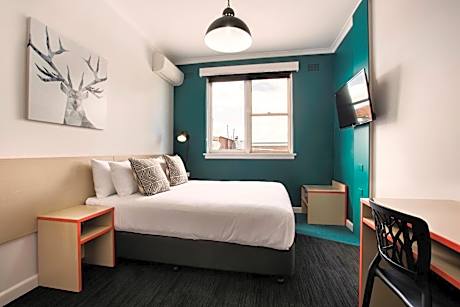 Queen Room with Shared Bathroom