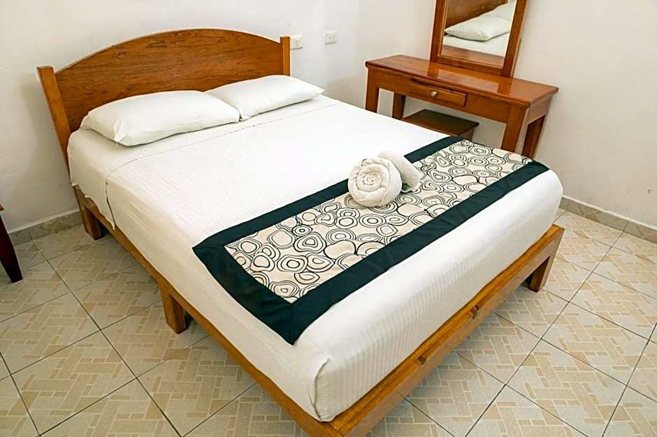Hotel Las Palmas en Laurel