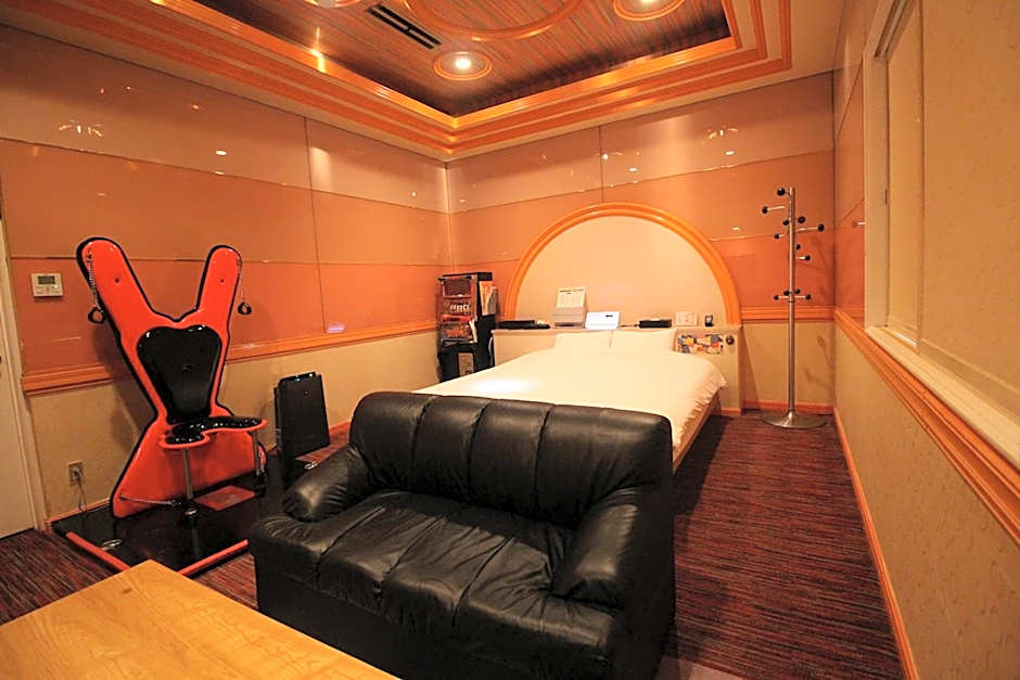Utovilla HOTEL555 沼津店