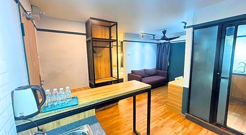 Smile hotel C180 Cheras Selatan