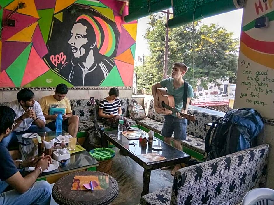 Friends Guest House and Hostel